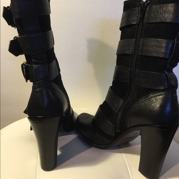 Marc Jacobs boots - Picture 3 of 4